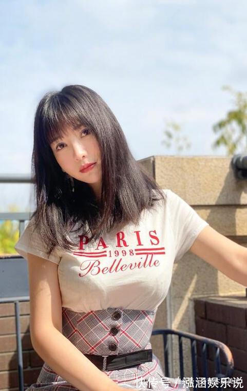 刘海 女人过了45岁,尽量别留这3种发型,又土又“显老”,有你吗