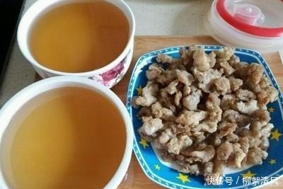 外行|熬猪油,只加水是“外行”!教正确做法,香浓不腥,连油渣都好吃