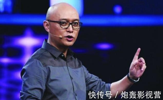 女导演|《非诚勿扰》他被女生集体灭灯，转身抱走女导演，如今两人太甜蜜