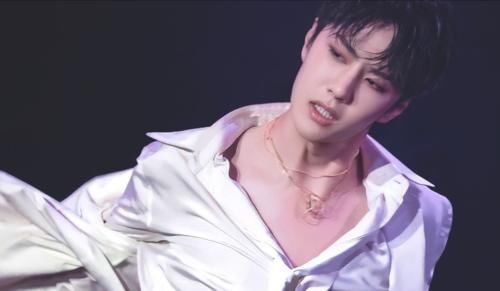 粉丝们|星光大赏彩排名单没肖战，无节目直接走红毯领奖？王一博表演舞蹈