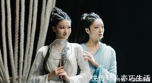 幸亏王楚然没晋级否则节目必翻车，黑马赛制扯了《演员》的遮羞布