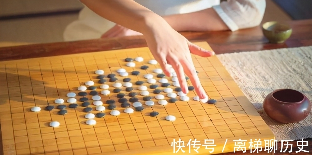 文人雅士!有关人生的8个比喻,每一个都是经典形象,读后唇齿留香