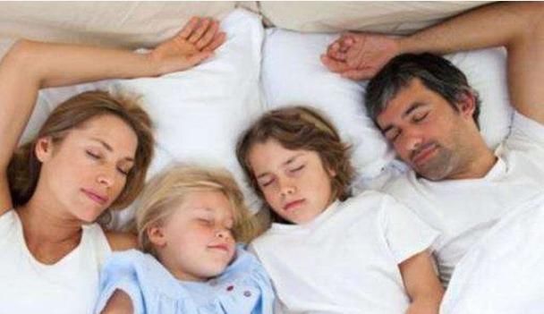 白头发|不论男女，过了55岁，如果有4种表现，恭喜，长寿的可能性较大