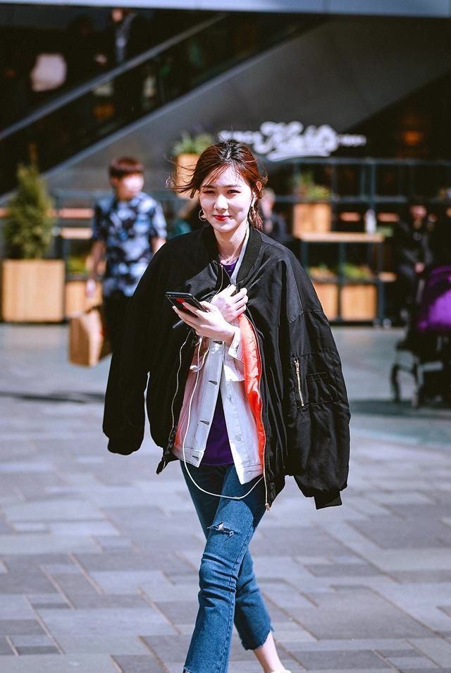 你才能够让|街拍学会时尚达人们的穿衣之术,你也可以轻而易举地穿出时髦感