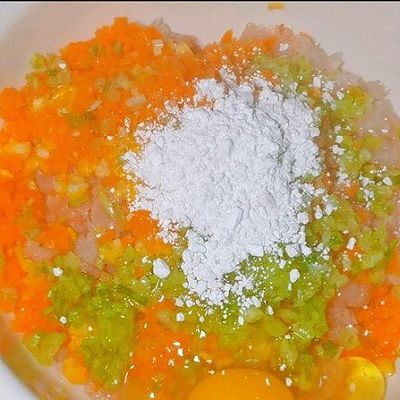 虾仁饼|虾仁饼外酥里嫩