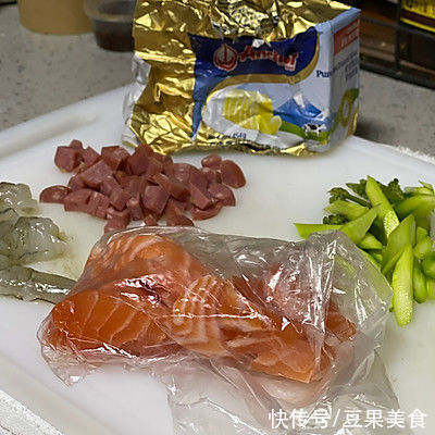 烟熏三文鱼|十分钟就可以开吃的快乐,你值得拥有