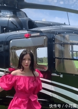 浪姐2最神奇女明星：带千万钻戒开直升飞机，毫不掩饰自己有后台