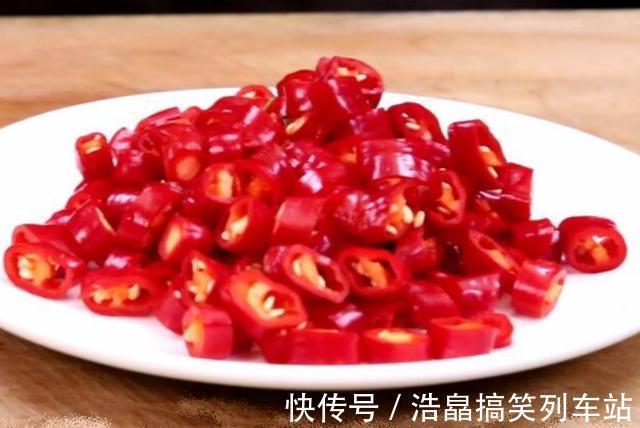 羊肉|天冷就要吃黄焖羊肉,软烂入味,肥而不腻,吃完从头暖到脚