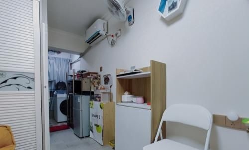 垃圾桶|小夫妻在深圳迷你型仅有13平新房，二人生活很充足，估计你没见过