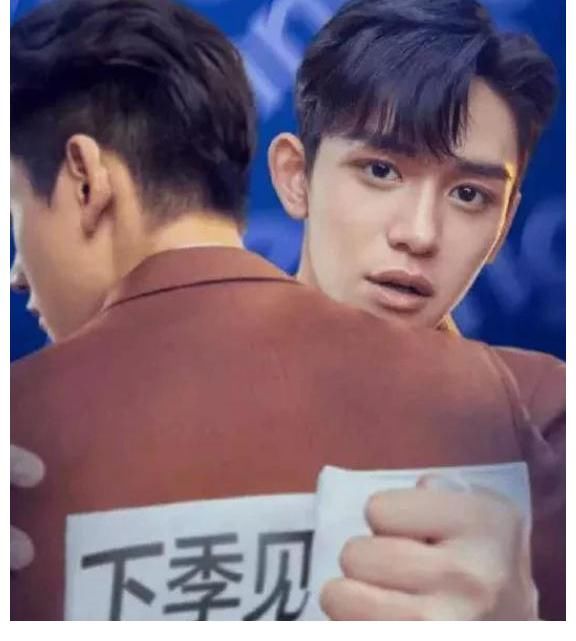 爆料|《跑男10》爆料，2位MC相继离开，疑似鹿晗迪丽热巴补位