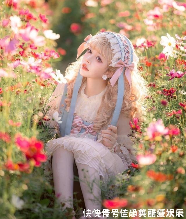 菱花镜@七言绝句千树梨花消夜白,高山覆玉岁寒心