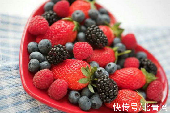 中国居民膳食指南|只吃水果减肥并不健康 每天吃200-350g就可以