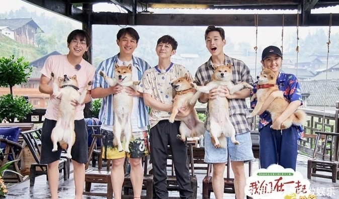 彭昱畅|顶流国综收视第一,却被骂成“老鼠屎”,张艺兴这次真的做错了?