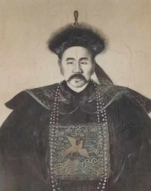 左宗棠|李鸿章为何要杀清朝首富，胡雪岩是否动了李鸿章的既得利益？