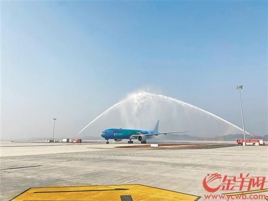 老年|成都天府国际机场进行首轮验证试飞