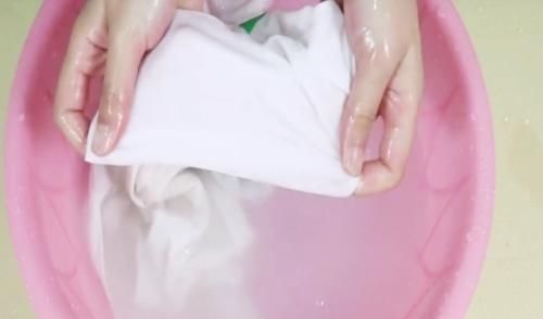 乳房|初三女生没有男友,却“母乳”不断,医生检查后才发现问题出在这