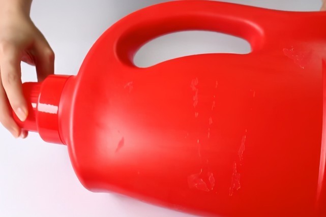 洗衣液瓶盖是个“宝”,放在厨房解决家家户户的大难题!太实用了