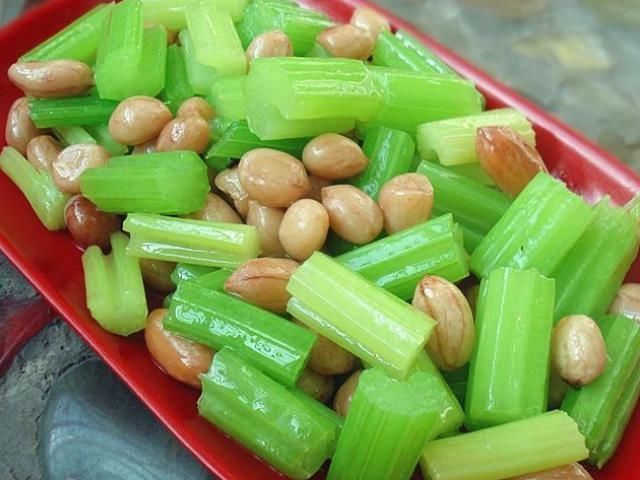 营养物质|花生和“它”搭配吃，胜过“阿司匹林”，坚持吃，或远离血栓高血压