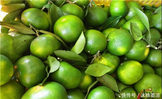 橘子|买橘子就挑“母”的,果农学会1个技巧,包你香甜又多汁的橘子