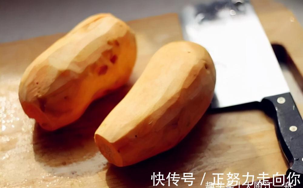 晒红薯干时，学会这2个技巧，软糯香甜有嚼劲，再也不用买着吃了