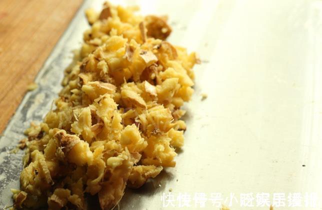 韭菜肉馅|拌韭菜肉馅，不能乱放调料，记住“3不放”，馅料没怪味香味十足