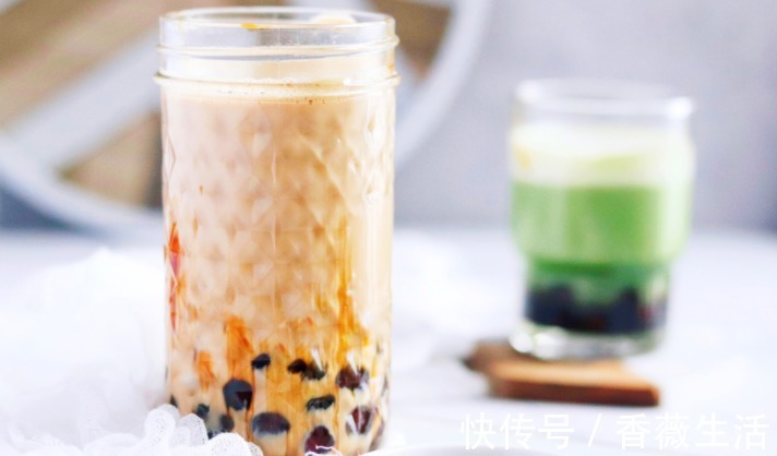 黑糖|奶茶店8元一杯的珍珠奶茶，自己也能在家做，无添加喝起来更放心