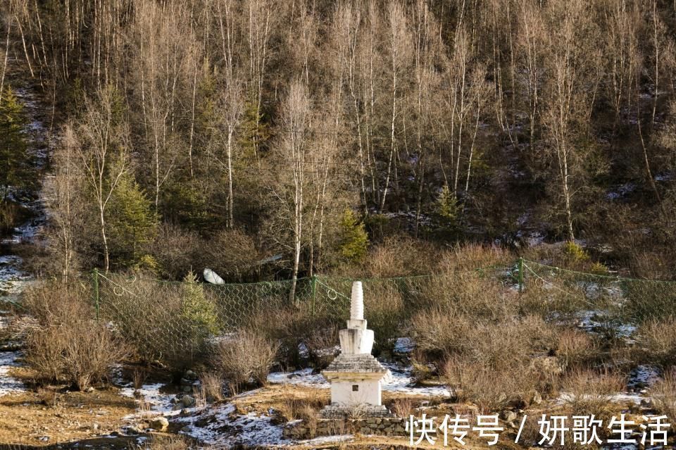 山峰|川西一神秘山沟，隐藏着可媲美贝加尔湖的绝美蓝冰，令人叹为观止