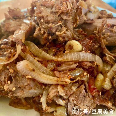 简单快手，下班回家也能做的椒盐鸭架—家庭版