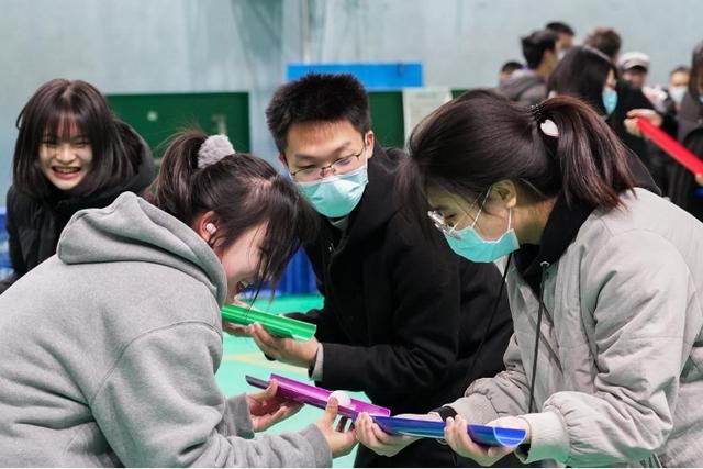 勵志|“健體勵志·強(qiáng)國有我——冠軍開講啦”乒乓嘉年華系列活動在北航舉辦