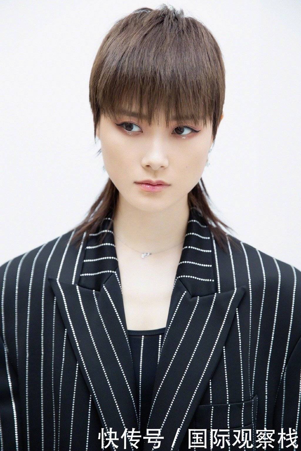 《中国好声音》彻底没落,导师咖位越来越低,李宇春为何难堪重任