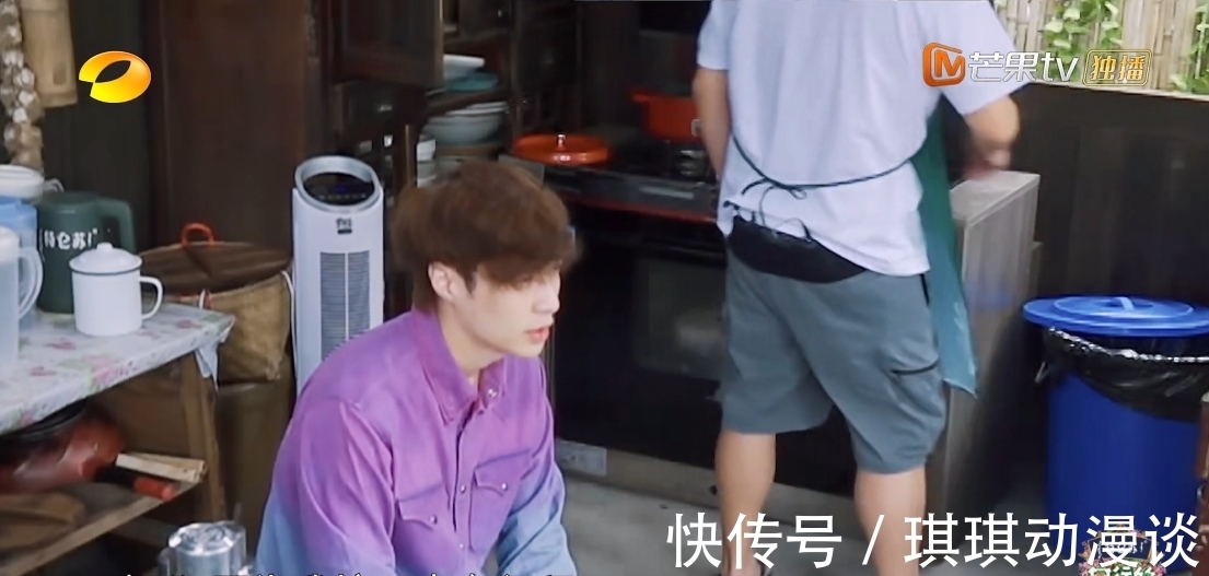 双标|《向往5》刚收官,欧阳娜娜张子枫合体上热搜遭喷,网友双标了!