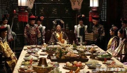 别傻了|听说你很羡慕日本天皇?别傻了,人家连饭都吃不饱