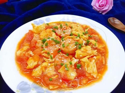 好处|男性时常吃西红柿,对身体有什么好处?但以下2种吃法尽量少吃