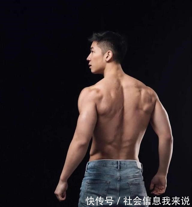 哥哥|身高172的健身男模，立体的五官，健美的身材，网友这腹肌可以！