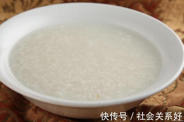 并发症|糖尿病的“加速器”找到了，血糖高的人，哪怕改掉一个也是好的