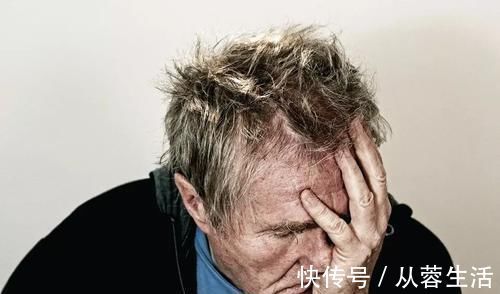 脚心|气血不通,百病缠身!5个小动作,每天5分钟,强心健脑、通畅气血