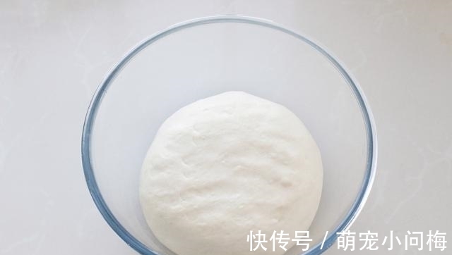 诀窍|蒸肉包子有诀窍，调馅时多做这一步，皮软馅香直冒汁儿，好吃到爆