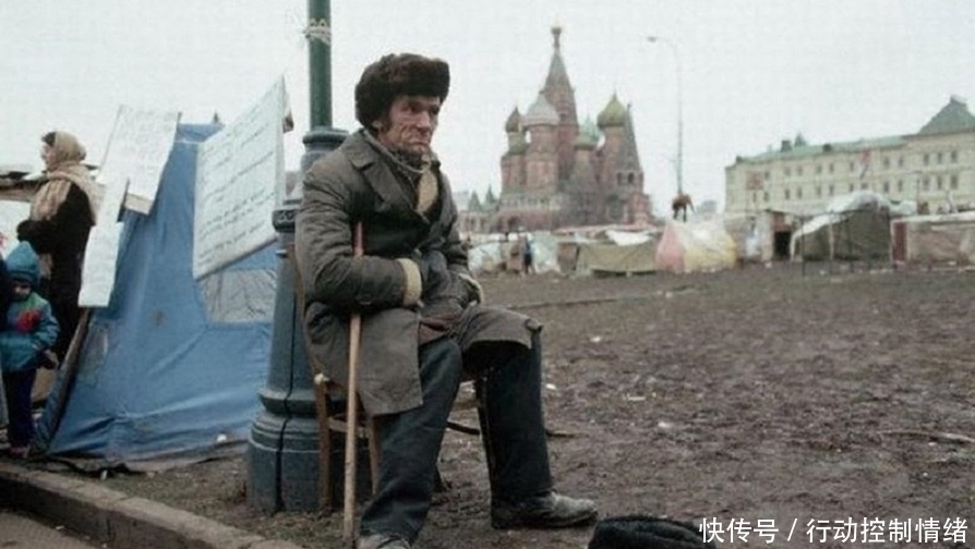 抢购|这里是苏联!1990年抢购面包,飞机大炮不能当饭吃!