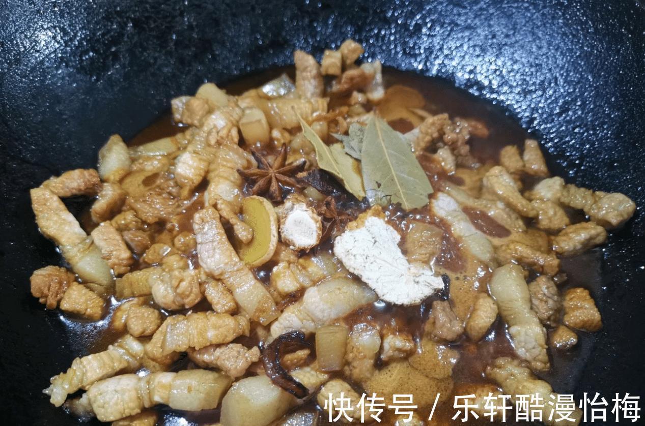 喜欢吃卤肉饭,那就自己做点卤肉,拌饭拌面或者是当菜都好吃