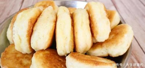 人的一生|做饼时,别再用水和面了,试试新吃法,不揉面不擀面,比吃肉还香