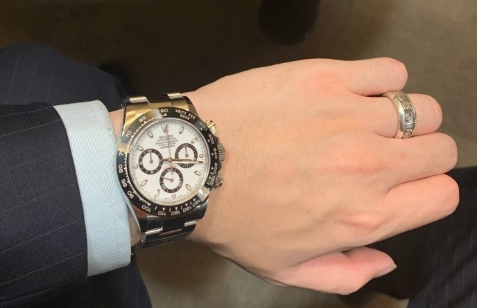 熊猫迪 朋友聚会戴哪款劳力士好?这三款就不错,有档次还不夸张