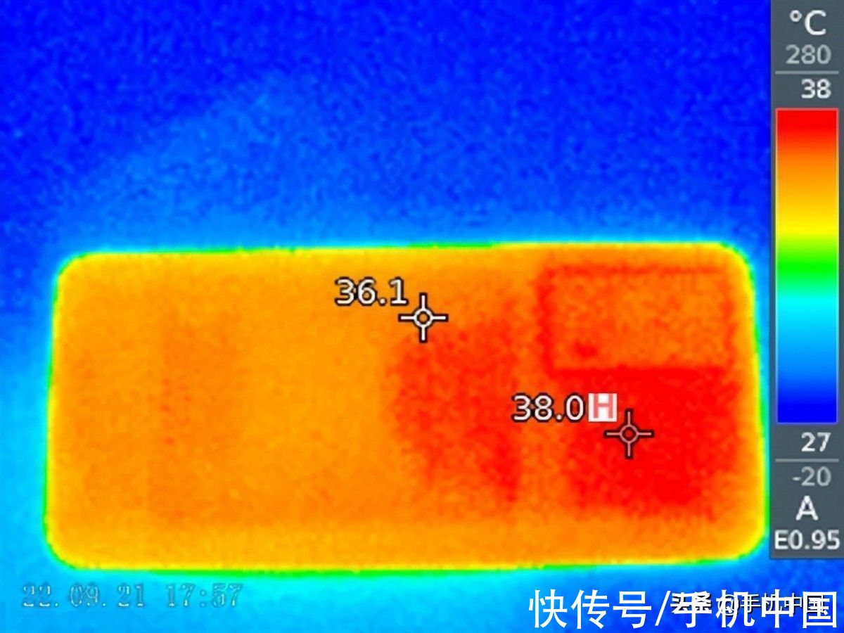 评测|iQOO Z5评测：声色触俱佳 旗舰级体验的大众手游神器