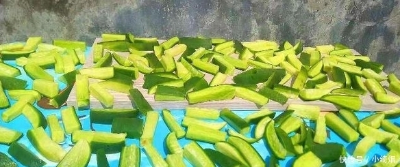 秋天的萝卜最鲜嫩,教你一招腌着吃,开胃又下饭,便宜又营养