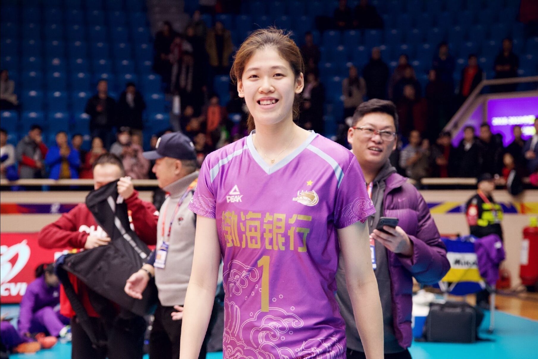 大名单|女排集训名单初露端倪!4大00后新星人气旺,李盈莹上位机会来了