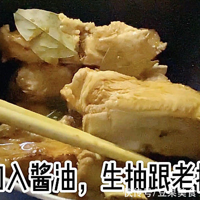 不需要高压锅就能软烂脱骨的炖排骨