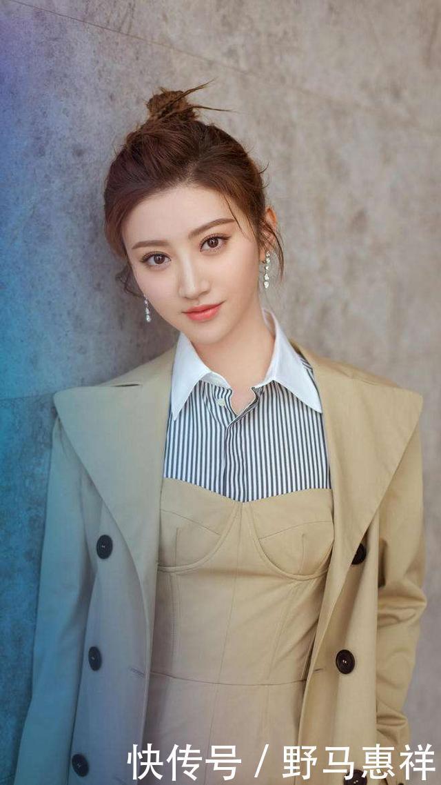 女孩子|真正皮肤好的人,一般都会做这4件事,怪不得看起来比同龄人年轻