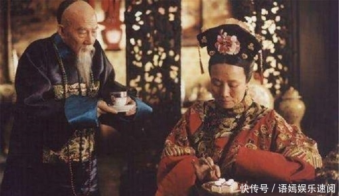 暴露出|李鸿章只是吃个鱼,就暴露出那么大的信息量,难怪清朝会灭亡