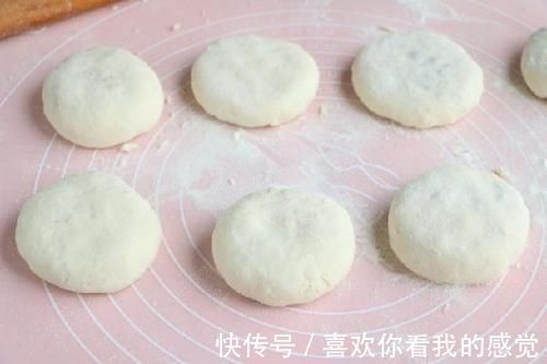馒头|面食新吃法，比包子简单，比馒头好吃，出锅瞬间就被家人分光