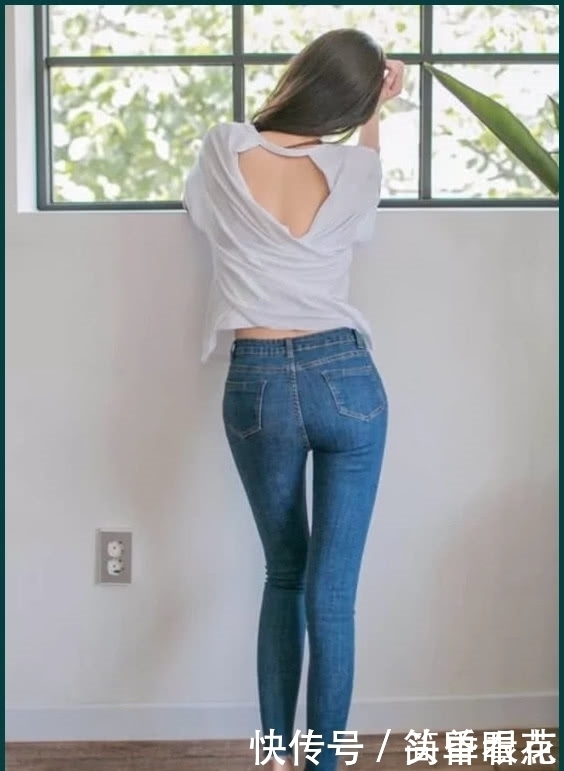 减龄的牛仔裤,简单不失潮流严密耐穿,提升时尚美感