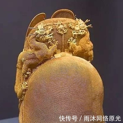 约瑟芬|古代统治者的奢华皇冠,都是无价之宝,看看哪国最有创意